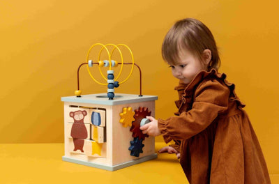 Çocuklar için Oyunun Önemi Nedir? Oyunun Çocuğun Gelişimine Etkileri | Pop Corner |