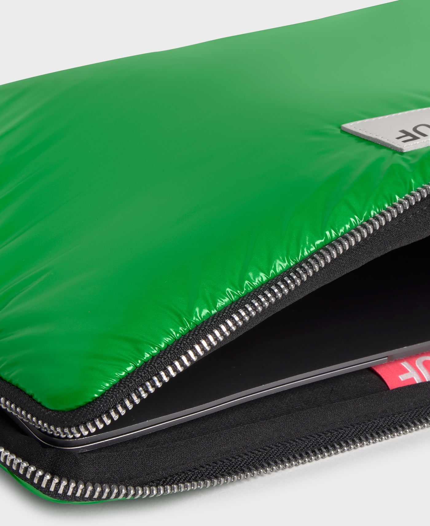 Wouf Basil - Laptop Kılıfı 13" & 14"