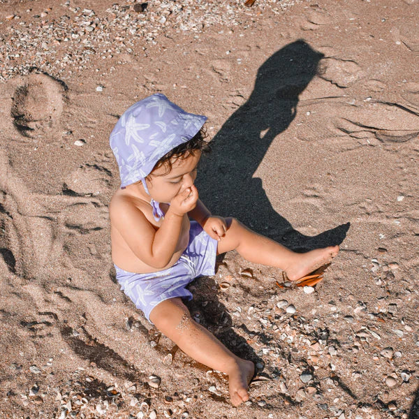 Swim Essentials Sea Star Lila UV Korumalı Bağcıklı Bebek Şapkası 0-12 Ay