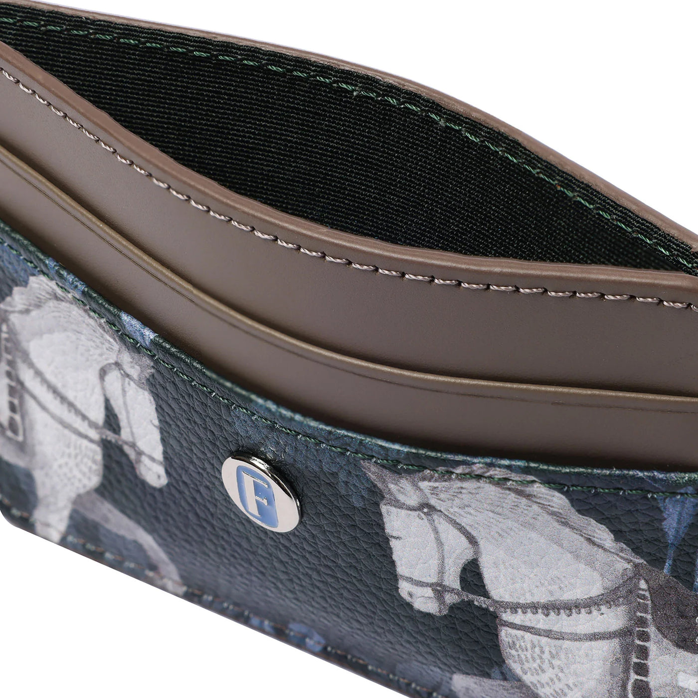 Fonfique - Dora Kartlık Atlar