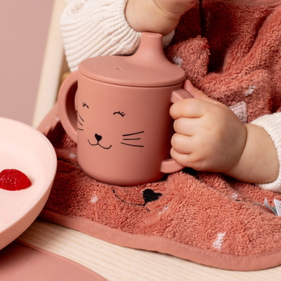 TRIXIE SILICONE SIPPY CUP MRS. CAT - SİLİKON BEBEK SULUĞU