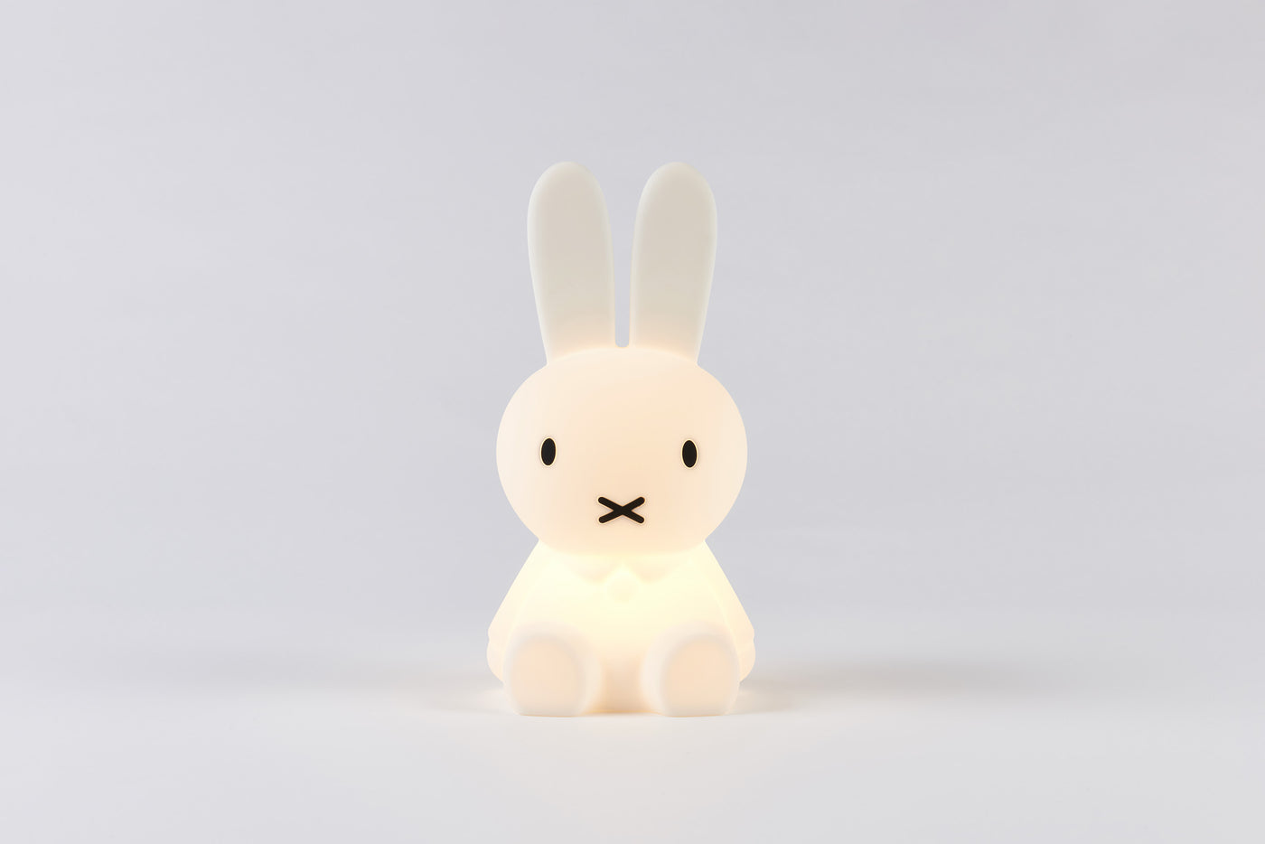 MR.MARIA MIFFY FIRST LIGHT LAMBA