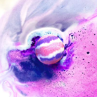 Inuwet Icecream Böğürtlen Banyo Bombası