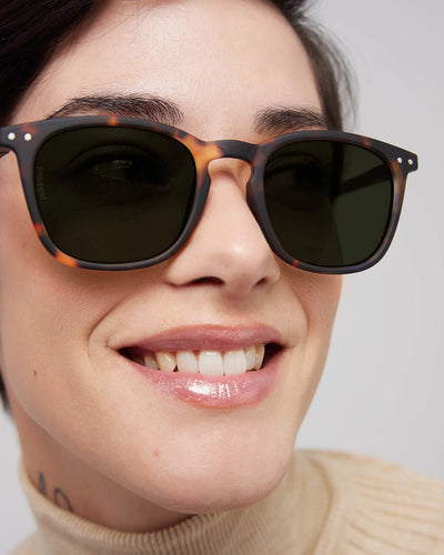 İzipizi Sun #E Tortoise Polarize - Kahverengi Polarize Yetişkin Güneş Gözlüğü