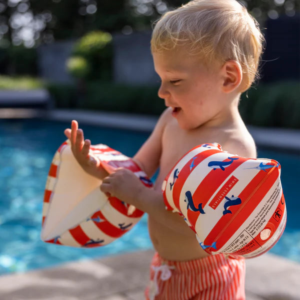 Swim Essentials Red White Whale Şişme Yüzme Kolluğu 2-6 Yaş